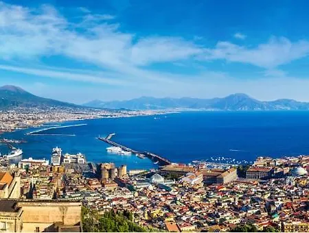 Junior Lejlighed Napoli